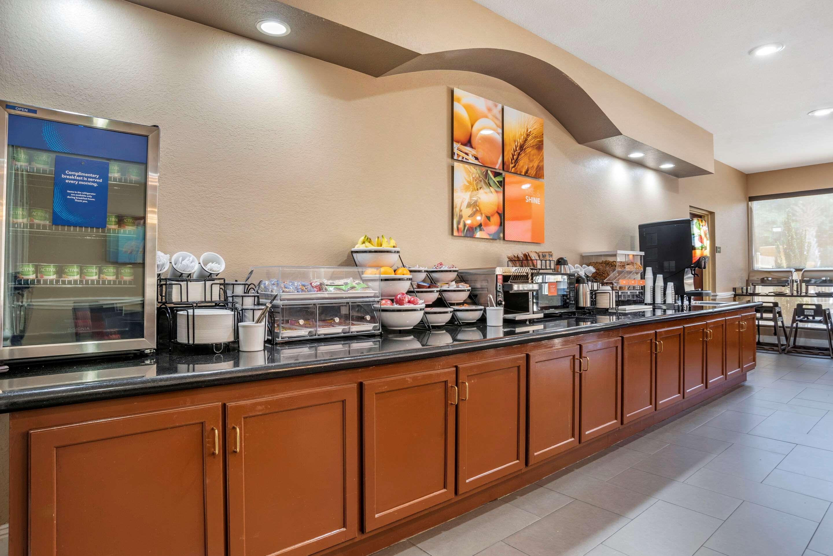 Comfort Inn & Suites Marianna I-10 מראה חיצוני תמונה