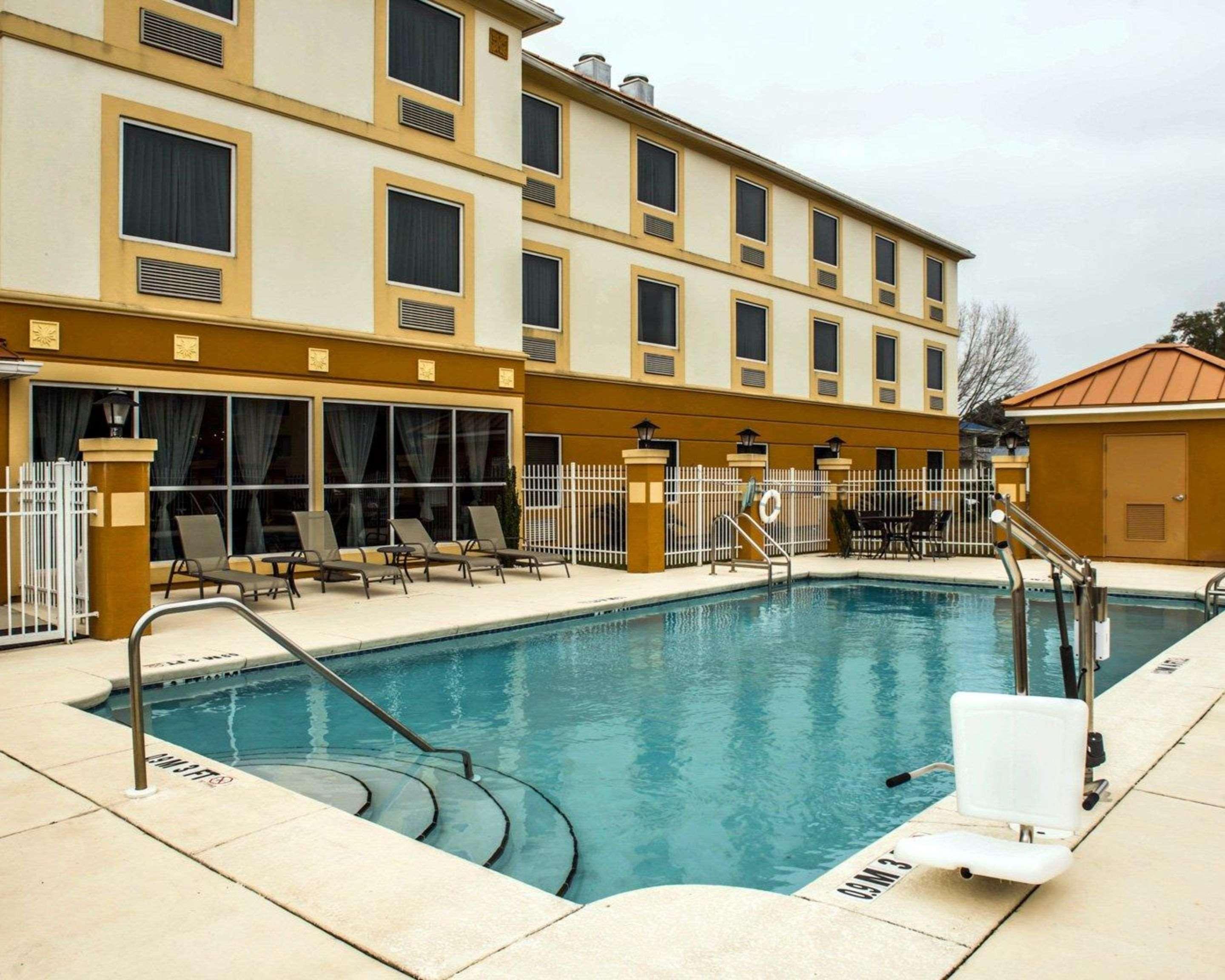 Comfort Inn & Suites Marianna I-10 מראה חיצוני תמונה