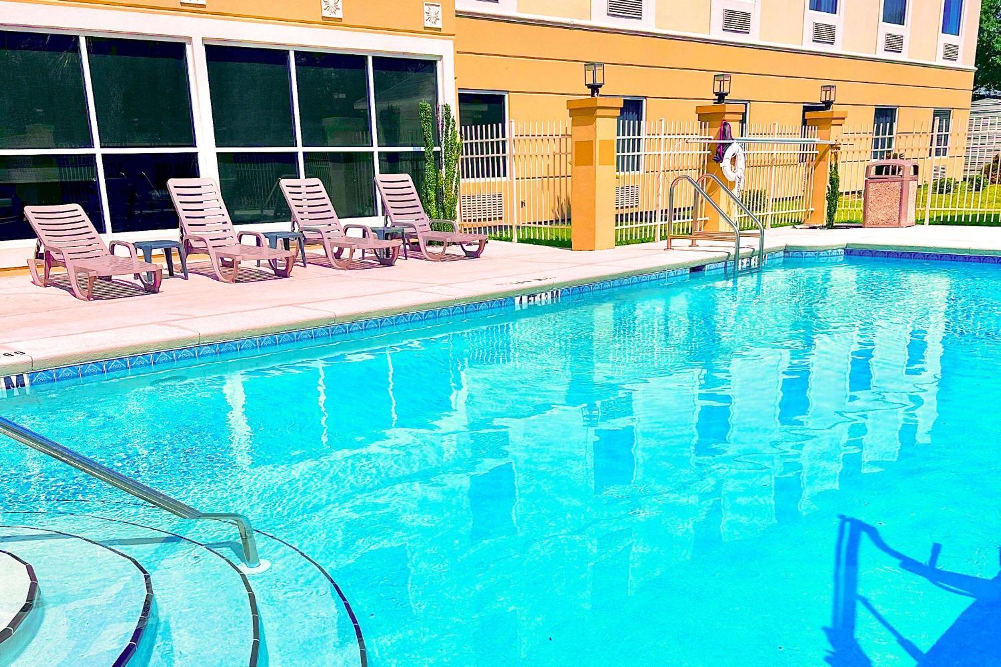 Comfort Inn & Suites Marianna I-10 מראה חיצוני תמונה